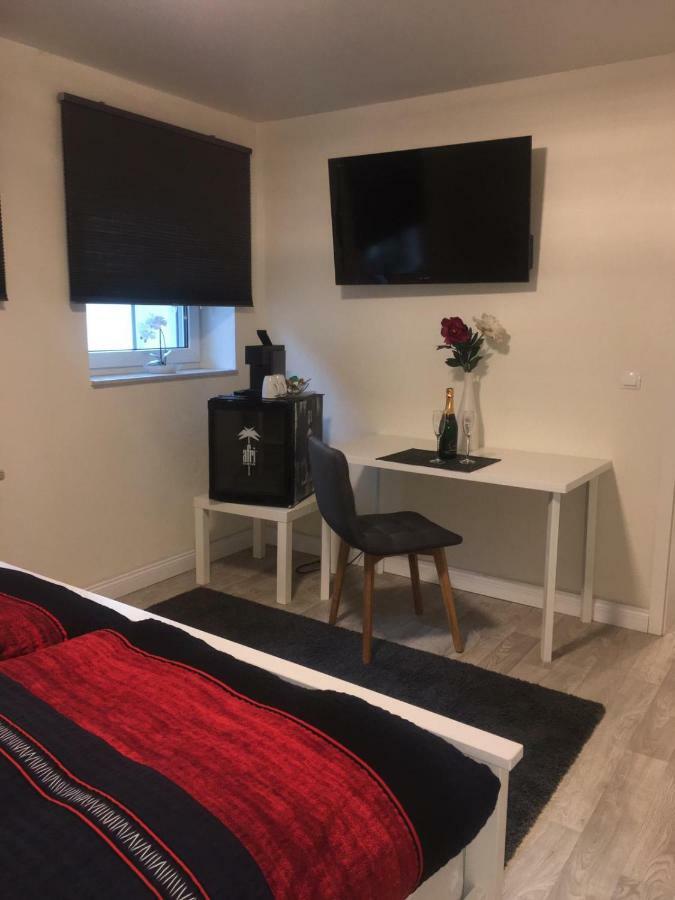 Aparthotel C'Est La Vie Saarlouis Zewnętrze zdjęcie